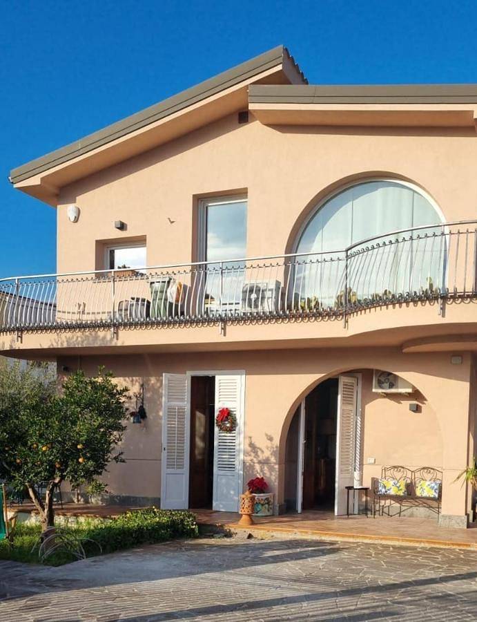 Ferienwohnung für 4 Personen, mit Garten und Ausblick - 1