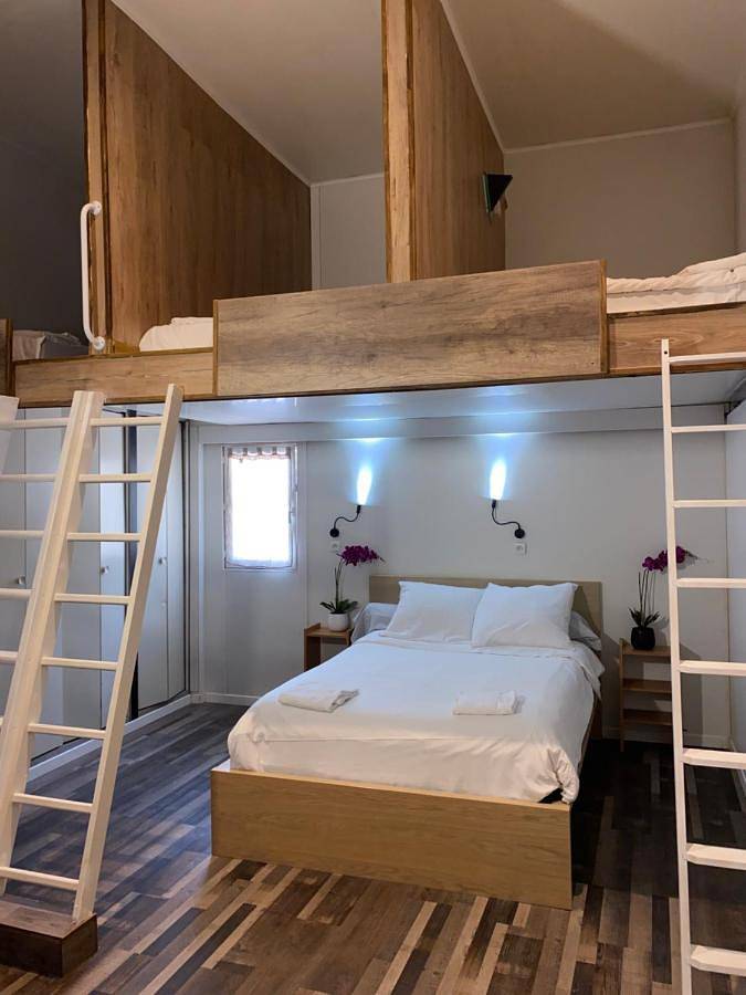 Gîte pour 21 personnes, avec jacuzzi ainsi que sauna et piscine à Dijon - 3