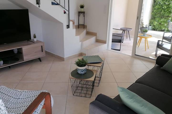 Gîte pour 5 personnes, avec terrasse et jardin à Algajola - 3