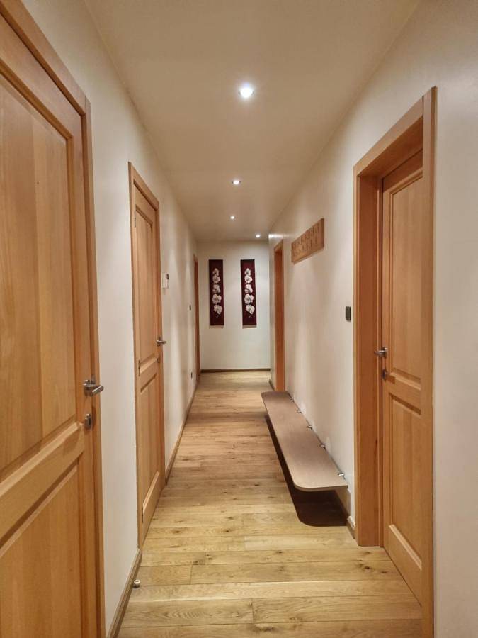 Appartement de vacances pour 8 personnes, avec Terrasse et Jardin ainsi que Piscine et Sauna à Neerpelt