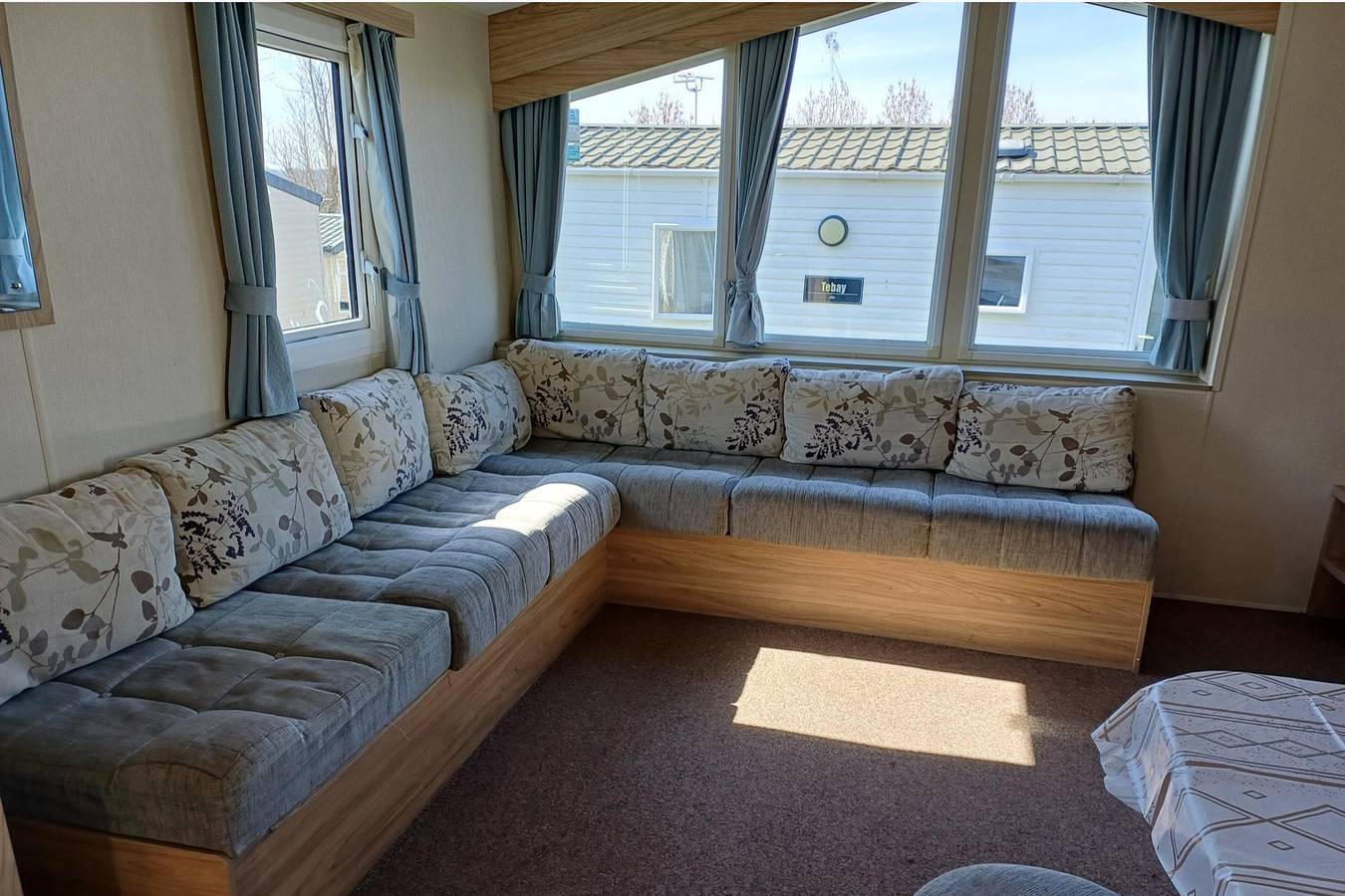 3 Bedroom Caravan - Sleeps 8, Parking, Pets, Beach in Hastings, Ost Sussex