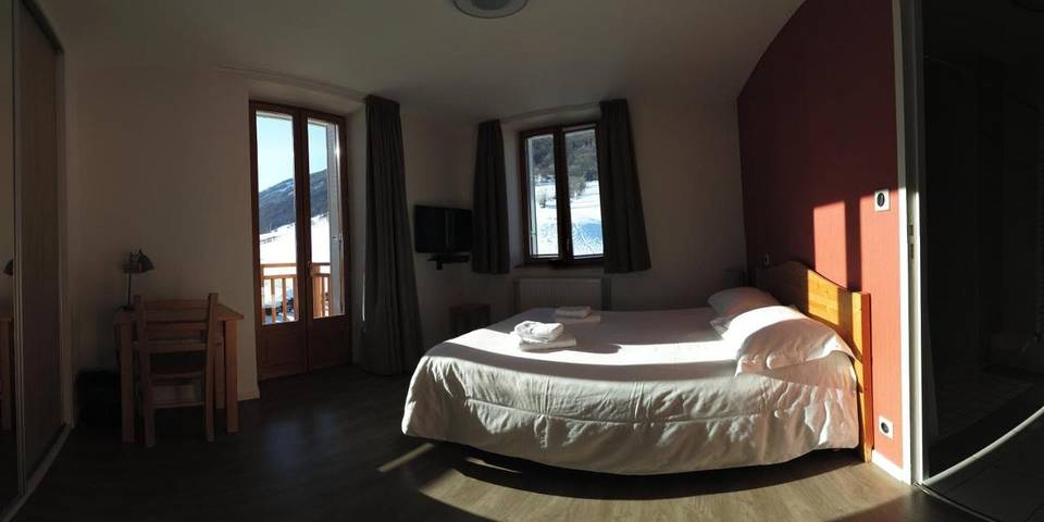 Hôtel pour 2 personnes, avec vue et balcon à Aillon-le-Jeune - 4