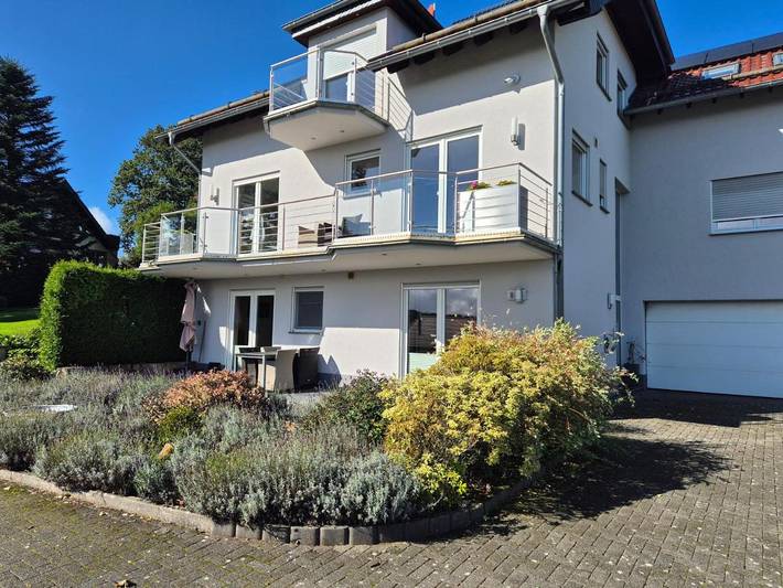 Ferienwohnung für 4 Personen, mit Terrasse und Ausblick in Schleiden - 2
