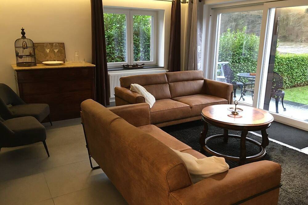 La Semois et moi: villa at the river Semois in Laviot, Bouillon