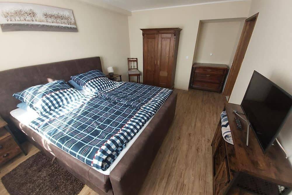 Ganze Wohnung, Ferienwohnung Eifelrose - 4-Bett-Ferienwohnung Dusche/Wc bis 6 Personen in Ulmen, Cochem-Zell