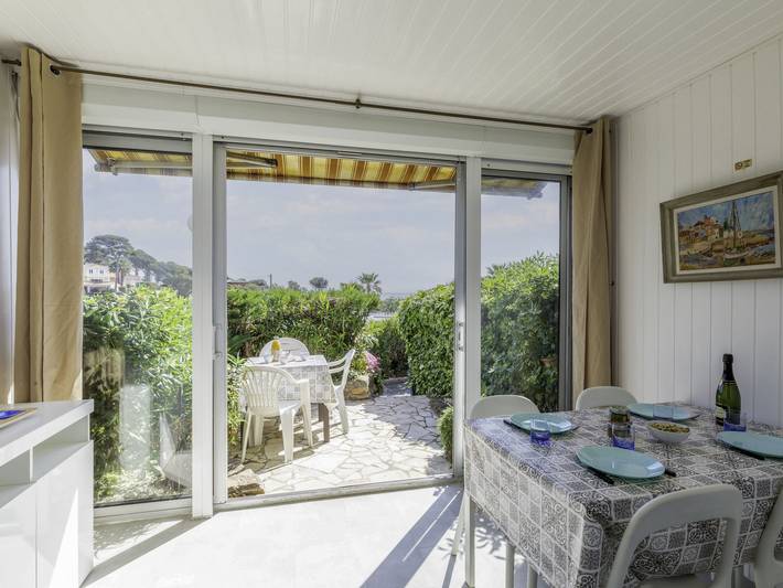 Appartement de vacances pour 4 personnes, avec terrasse et jardin