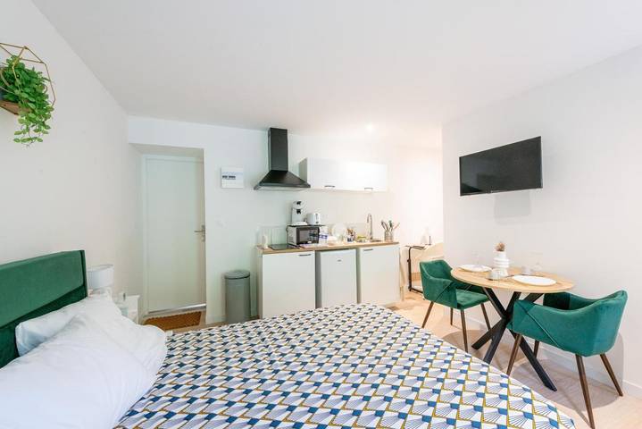 Gîte pour 2 personnes, avec vue dans Anzin - 3