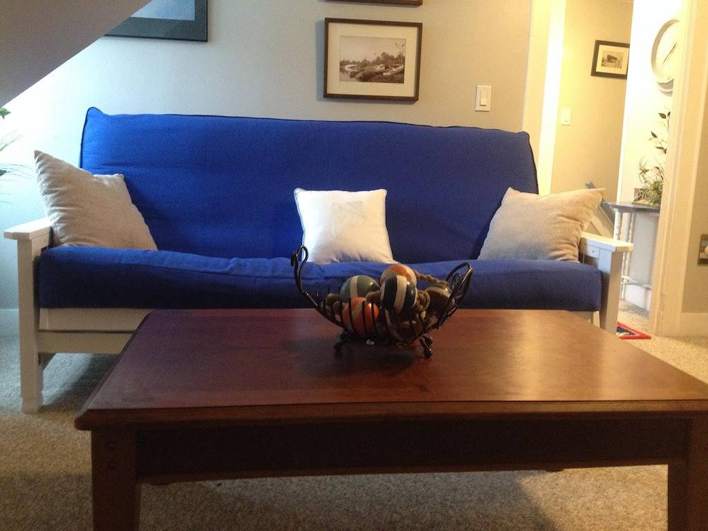 Ganze Wohnung, Gemütliches Newport Beach Apartment, privater Eingang, Parkplatz in Middletown, Newport County