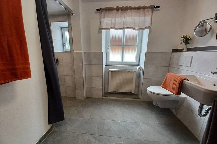 Ferienwohnung für 2 Personen, mit Terrasse in Rottenbuch - 3