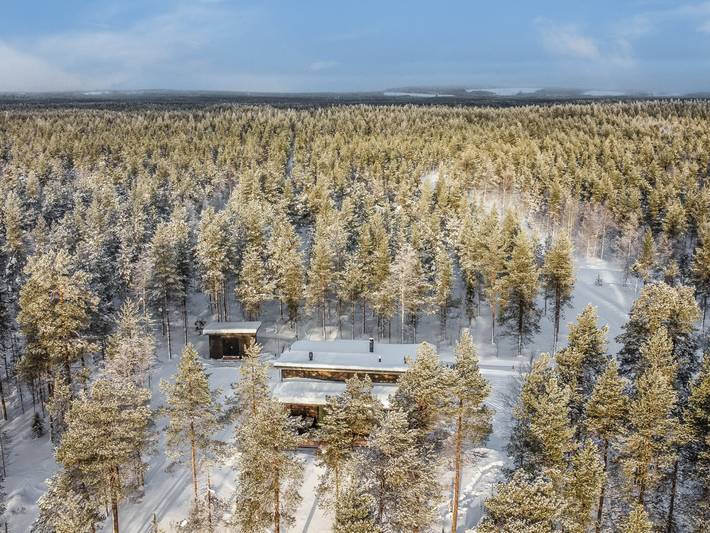 Villa korpi in Kaukuanjärvi, Laponie