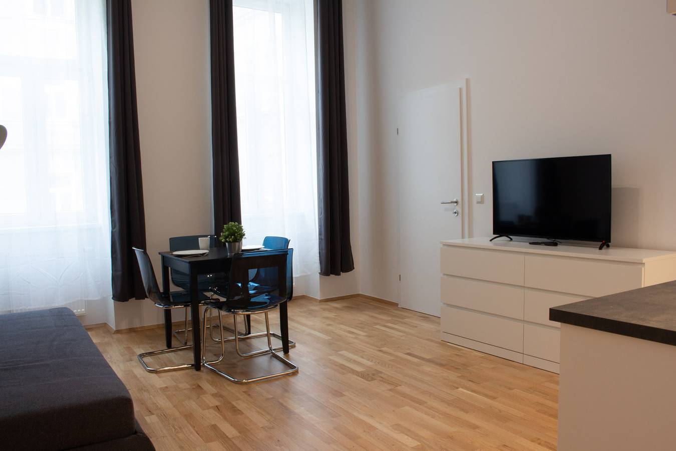 Ganze Wohnung, Mezzanin Luxury Apartments in Wien, Wienerwald