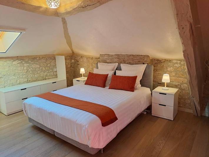 Location de vacances pour 2 personnes, avec jardin et jacuzzi ainsi que sauna et piscine à Belvèze - 3
