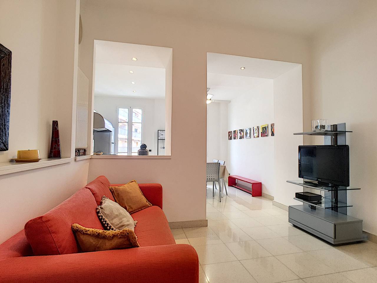 Entire apartment, N&J - Palais Nicole - Central - Very close sea in Nice (France), Nice region