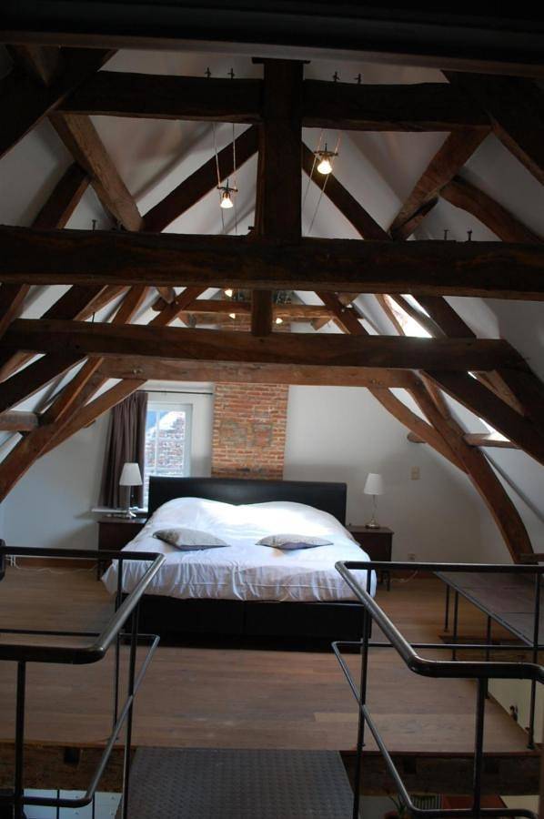 Location de vacances pour 6 personnes, avec terrasse et vue à Zele - 3