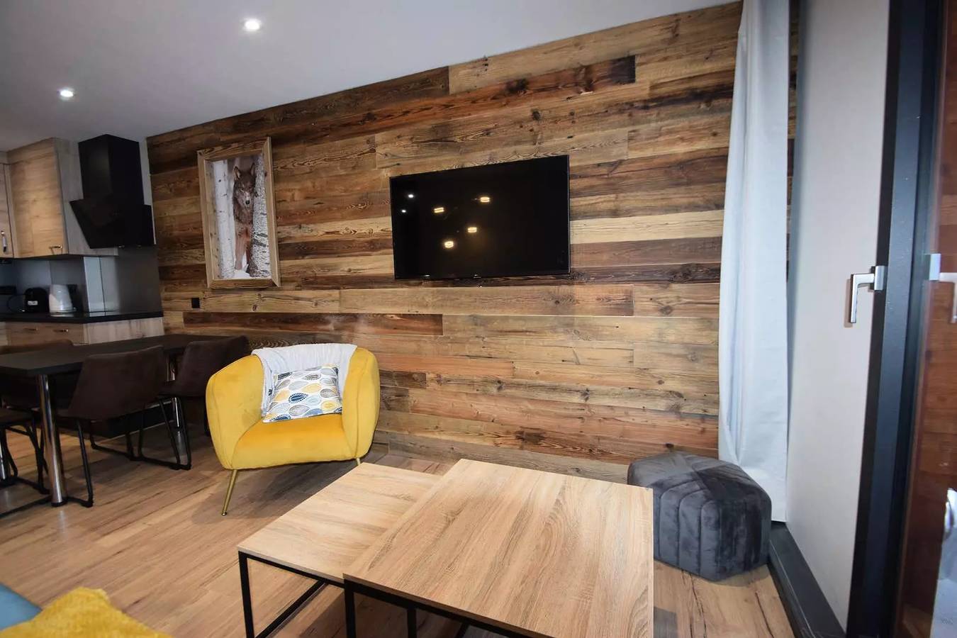 Appartement entier, 2 Pièces 4 pers - Les Arolles -  Plagne Centre - Wifi in Plagne Centre, La Plagne-Tarentaise