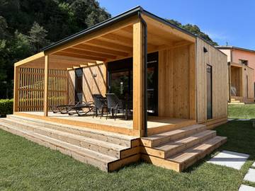 Bungalow für 6 Personen, mit Terrasse und Garten, mit Haustier am Idrosee