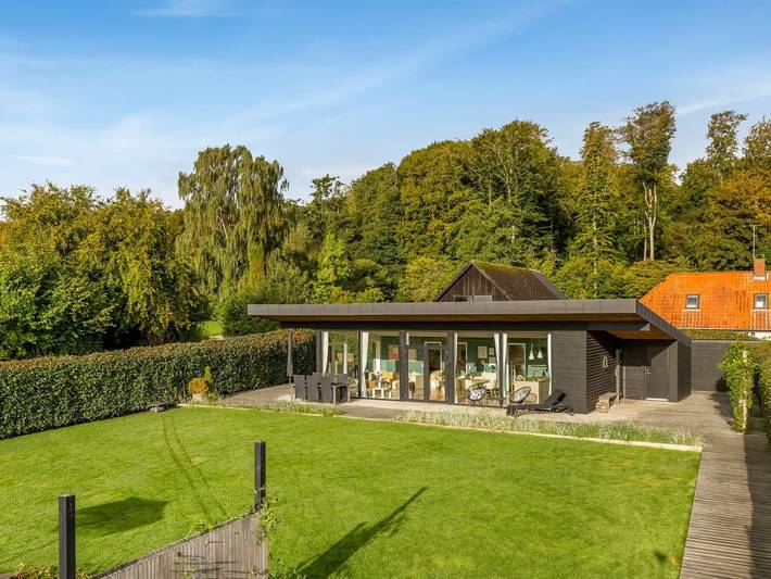 Ferienhaus für 6 Personen, mit Terrasse in Binderup Strand