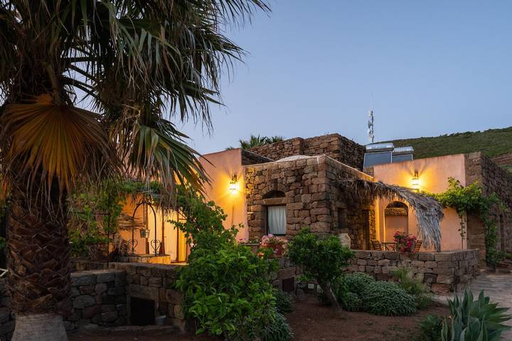 Ganze Wohnung, Appartamento Dammuso Anita - Iso... in Pantelleria, Trapani Provinz