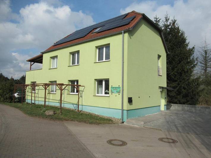 Ferienwohnung für 2 Personen, mit Balkon und Terrasse sowie Garten und Ausblick in Hohe Börde