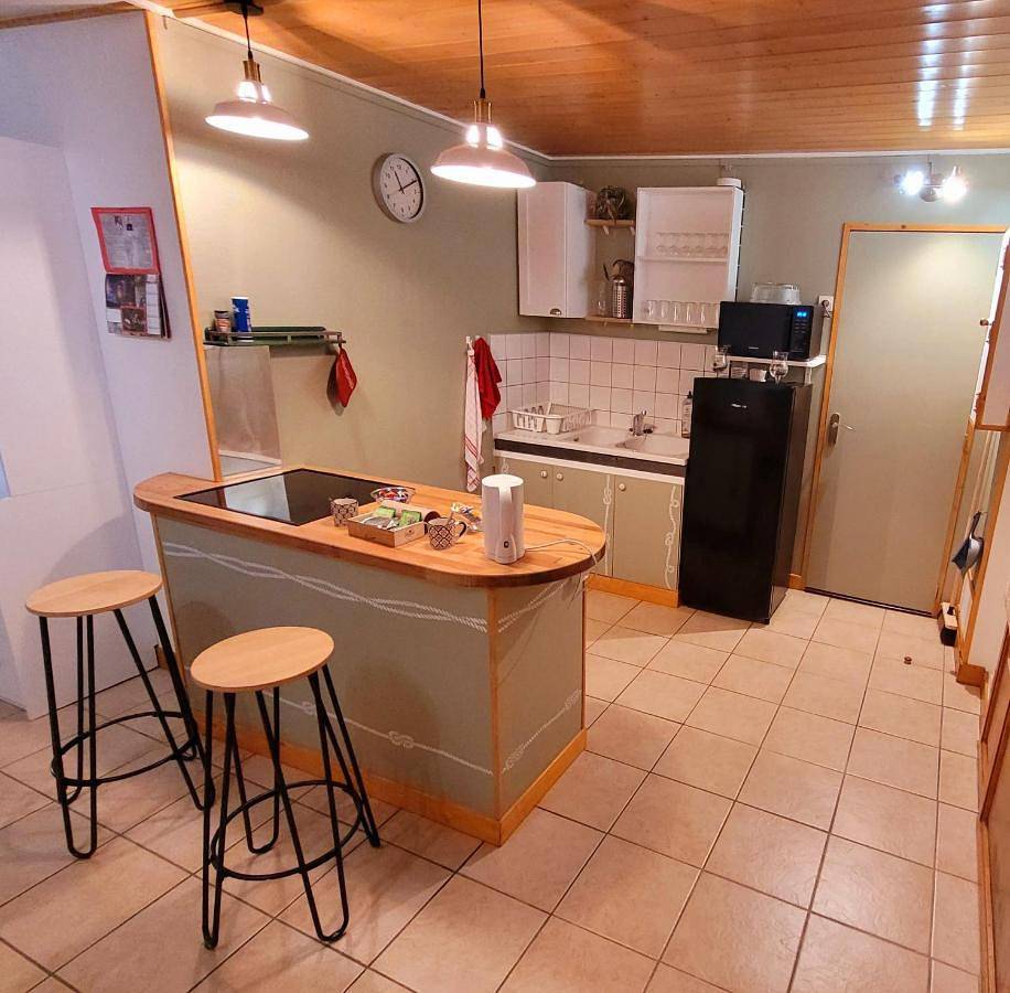Appartement entier, Appart hôtel original facile d'accès in Chapareillan, Isère