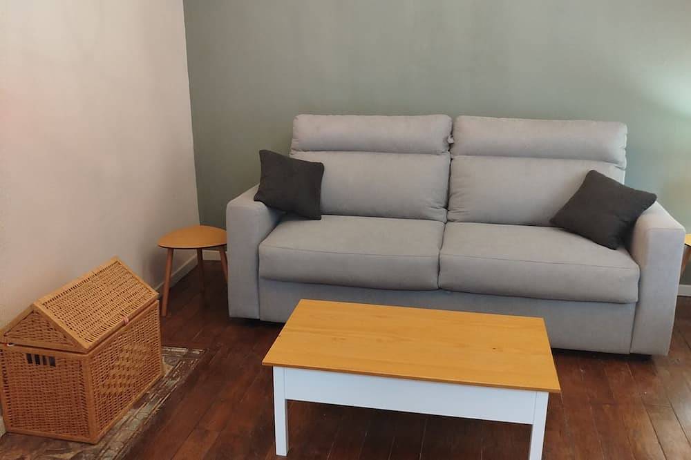 Entire apartment, Studio Rénové in Périgueux, Périgord Blanc