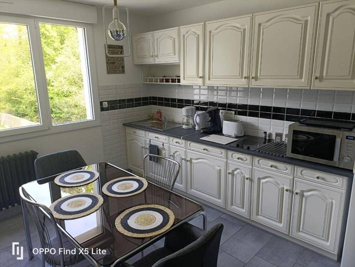 Gîte pour 4 personnes, avec jacuzzi et jardin à Questembert - 4