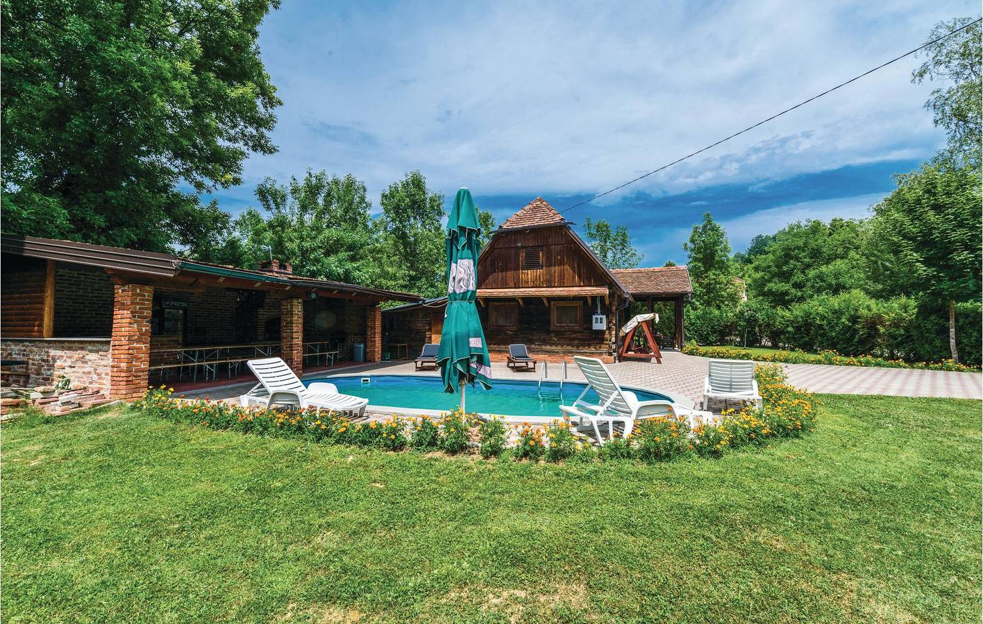 Casa de vacaciones para 8 personas con terraza in Condado de Sisak-Moslavina