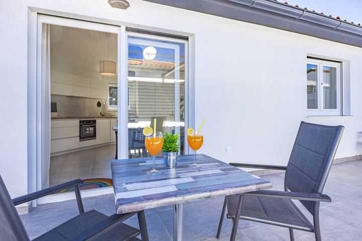 Ferienwohnung für 4 Personen, mit Garten und Terrasse, mit Haustier in Peroj - 3