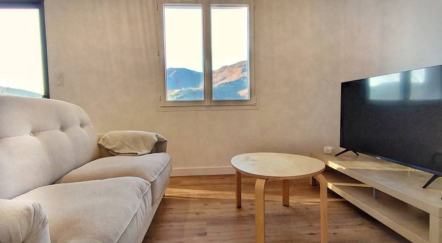 Gîte pour 4 personnes, avec terrasse à Louhossoa - 2