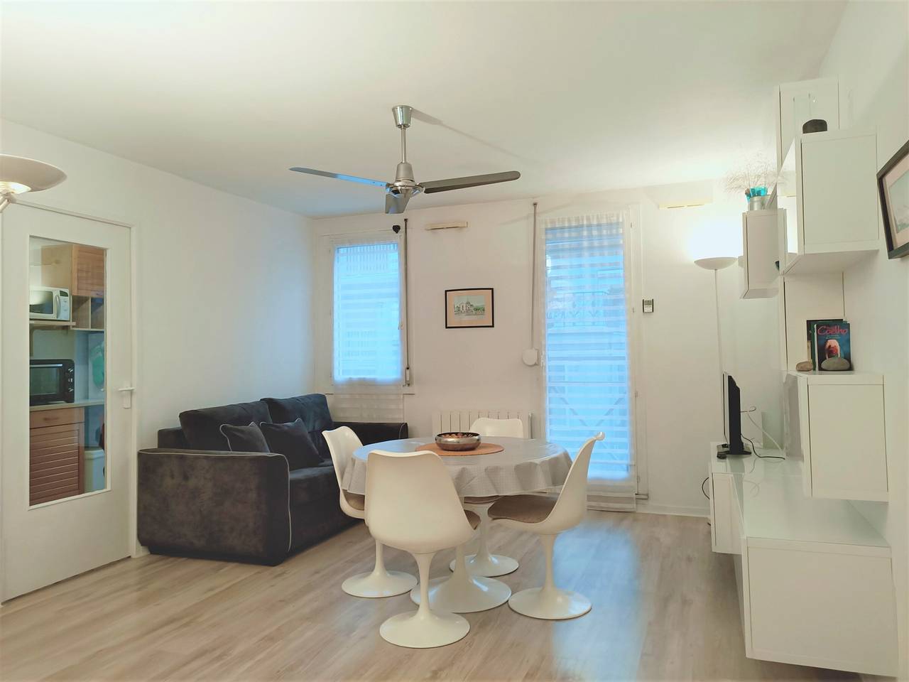 Ganzes Studio, Gemütliches Studio mit Waschmaschine und Badewanne in Seenähe in Aix-les-Bains, Chambéry und Umgebung