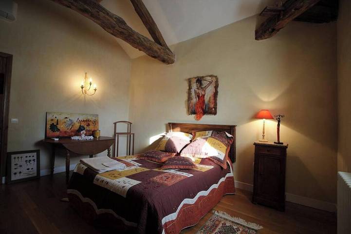 Gîte pour 4 personnes, avec piscine et jardin à Castéra-Lectourois - 2