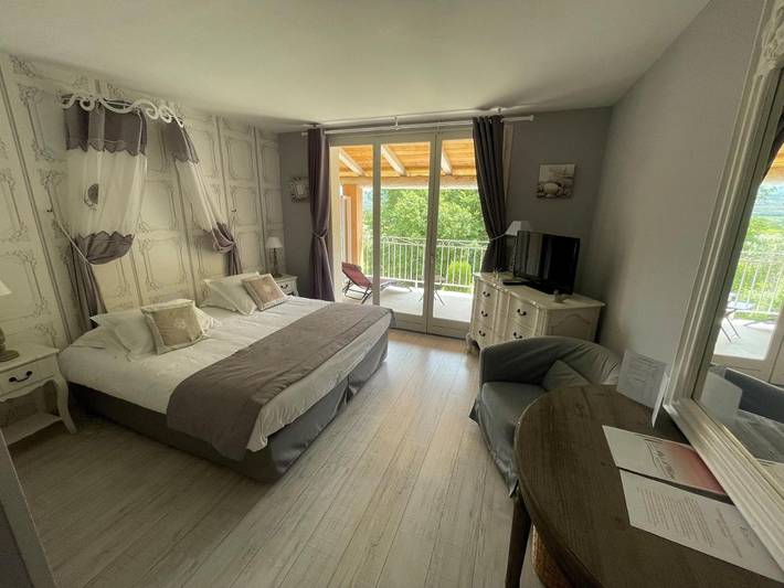 Hôtel pour 2 personnes, avec jardin et piscine à Crestet - 2