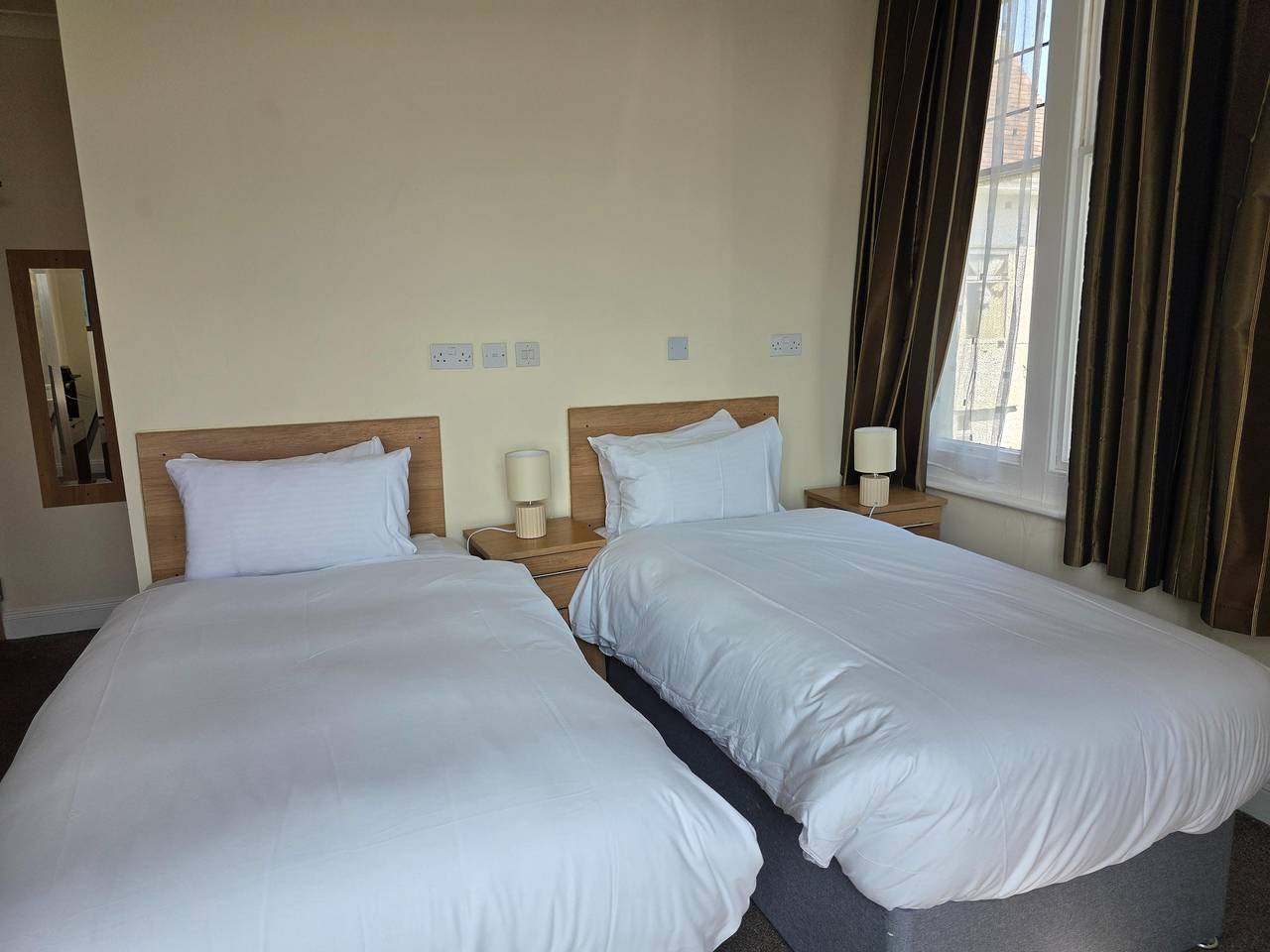 Appartement entier, Belvilla Russel Court Hotel | Standard Triple in Bournemouth, Angleterre du Sud-Ouest