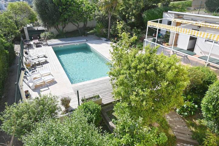 Maison d’hôte pour 2 personnes, avec Balcon et Terrasse ainsi que Jardin et Piscine à La Seyne-sur-Mer