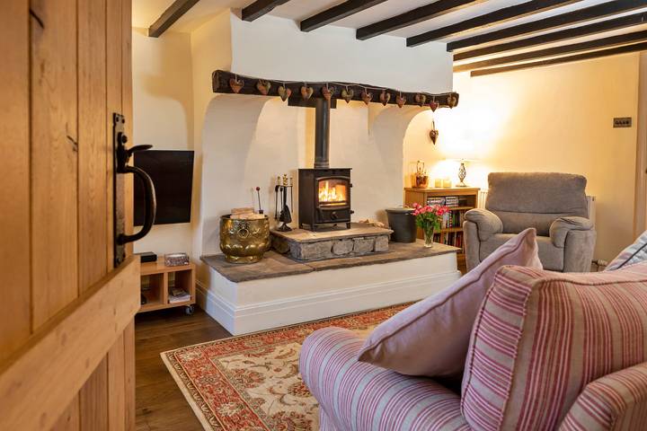 Two Storrs Cottages in Ingleton, Yorkshire Dales National Park