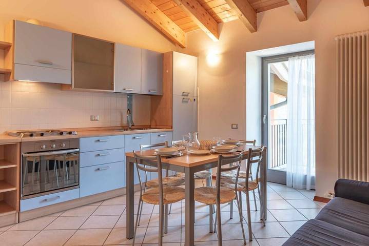 Gîte pour 4 personnes, avec balcon et vue, animaux acceptés à Grumes
