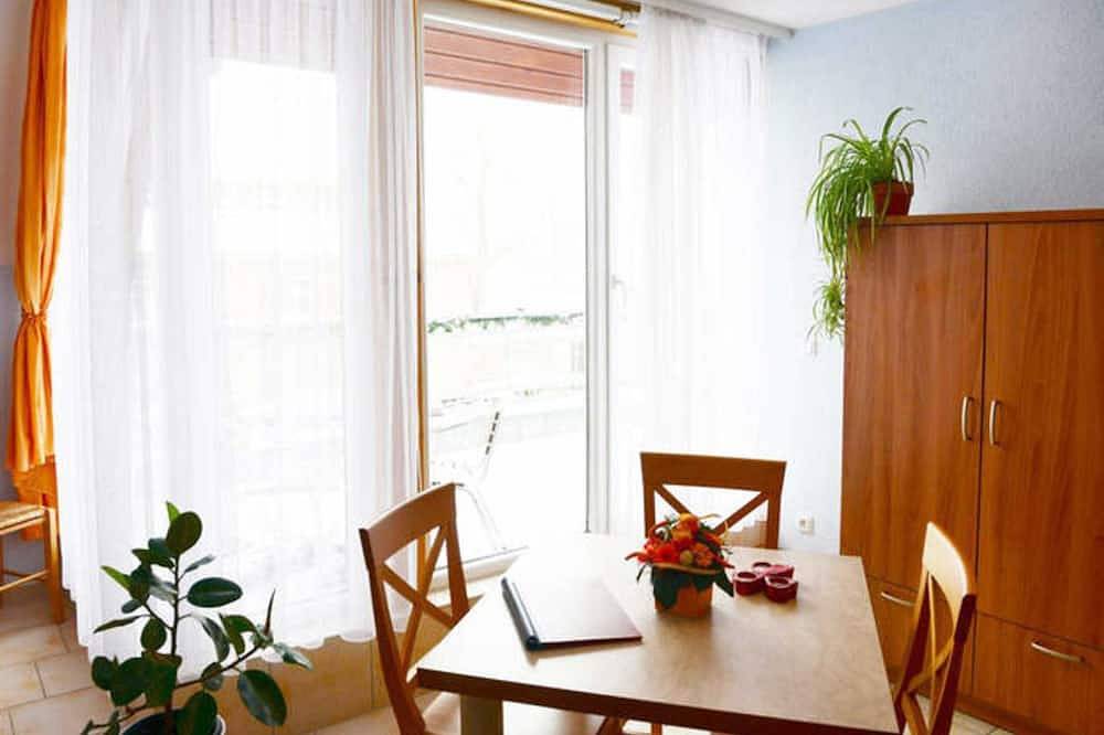 Ganze Wohnung, Ferienwohnung 2 - 32qm (2 Personen), Balkon - Weichaer Hof Fbs Sonja Fritsch & in Weißenberg, Oberlausitz-Niederschlesien