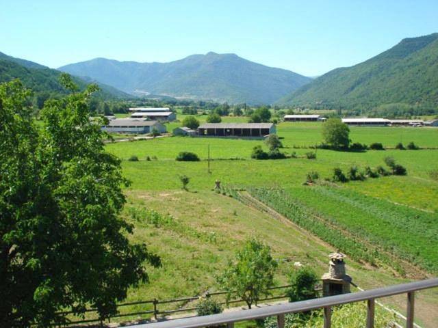 Casa rural para 2 personas, con jardín además de terraza y vistas en Sobrarbe - 2