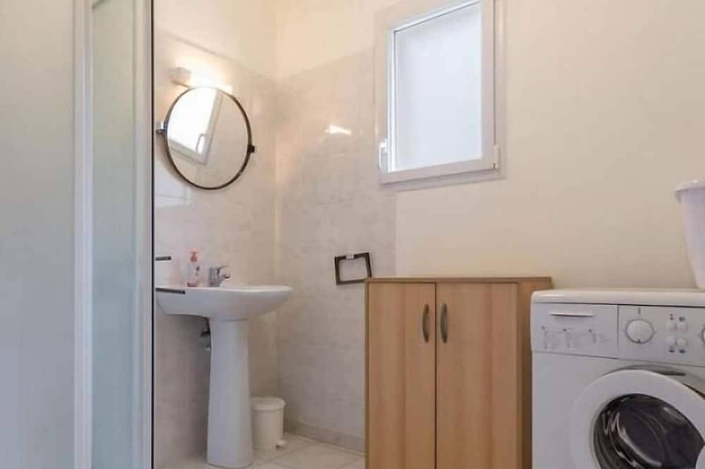 \"Contemporary Home with Garden, Near Sea & Shops, Equipped for Families\" in Assérac, Saint-Nazaire region