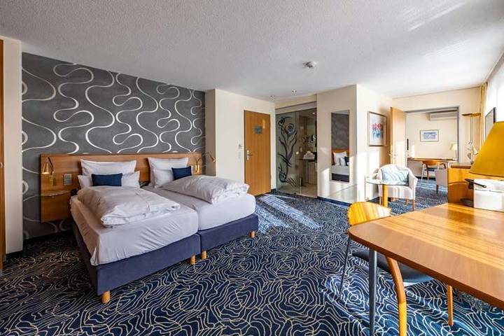 Hotel für 2 Personen, mit Terrasse und Whirlpool sowie Pool und Sauna in Haltern am See - 2