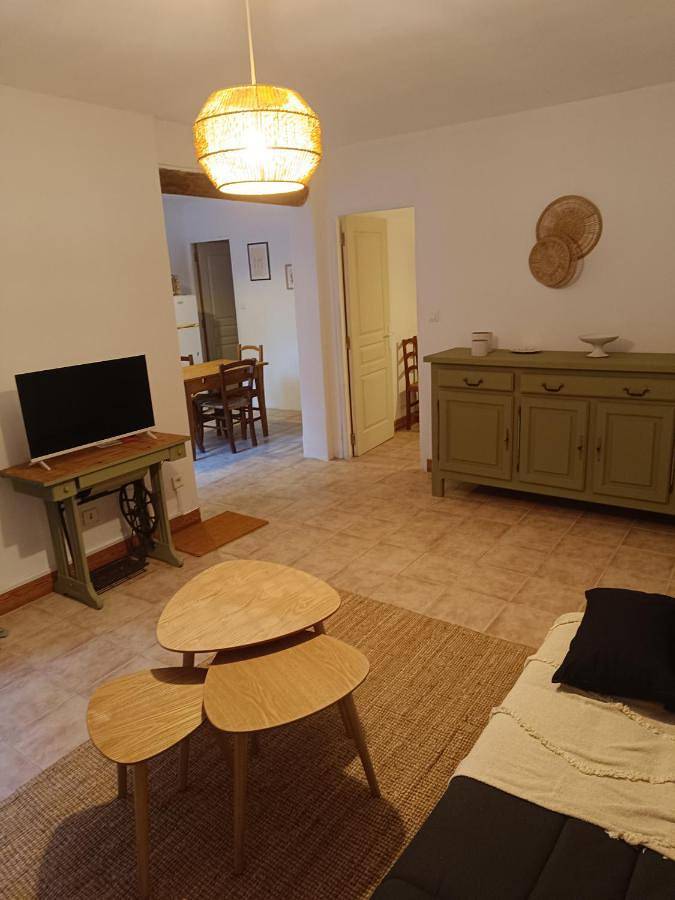 Appartement entier, Les grillons in Bagnols-sur-Cèze, Région de Nîmes