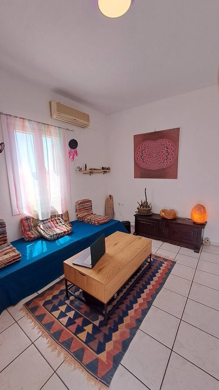 Syros Mandala Studio-Love Apartment with Wi-Fi and Air Conditioning in Vari (Syros), Syros
