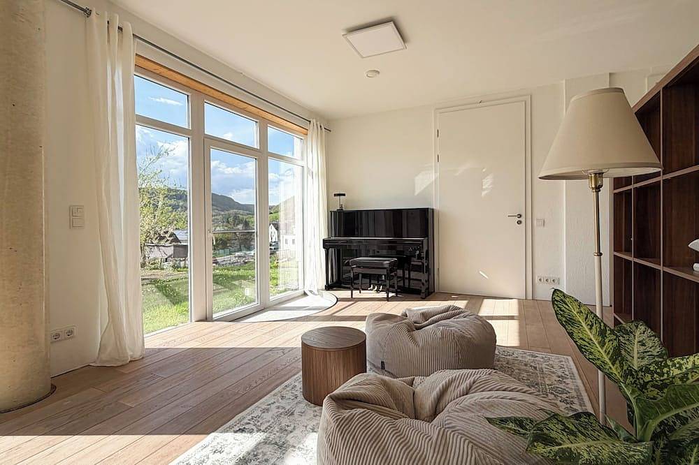 Ganze Wohnung, Stilvolles, großzügiges 2-Zimmer-Apartment in Irrel, Eifelkreis Bitburg-Prüm