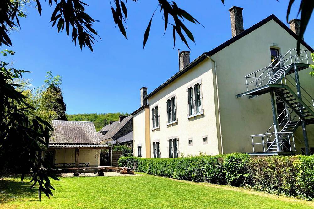 Gite de Groupe de la Semois (35pp) in Vresse-sur-Semois, Regio Namur