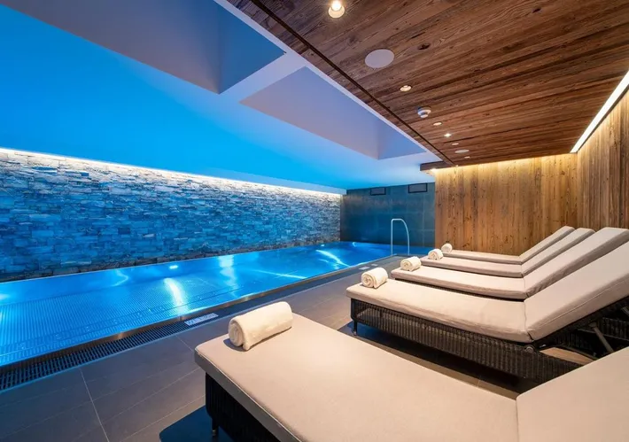 Ferienwohnung für 11 Personen, mit Pool und Garten sowie Sauna und Ausblick, mit Haustier - 1