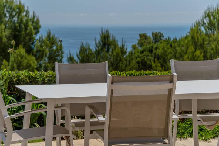 Casa rural para 6 personas, con terraza además de vistas al mar y piscina en Calella de Palafrugell - 4