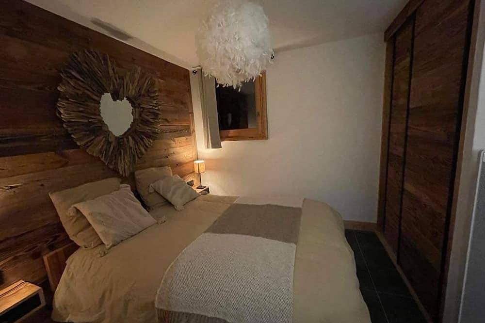 Geheel appartement, T3 in a luxury residence opposite the swimming pool, tennis court and accrobranche. in Les Carroz, Arâches-la-Frasse