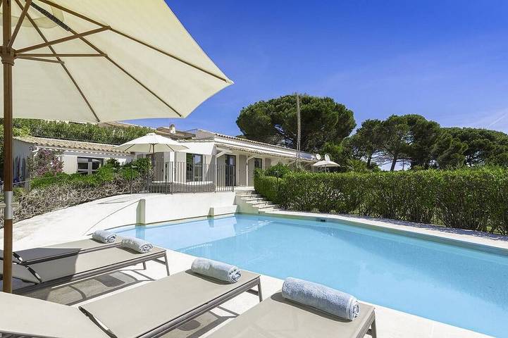 Villa pour 10 personnes, avec jardin et terrasse - 1