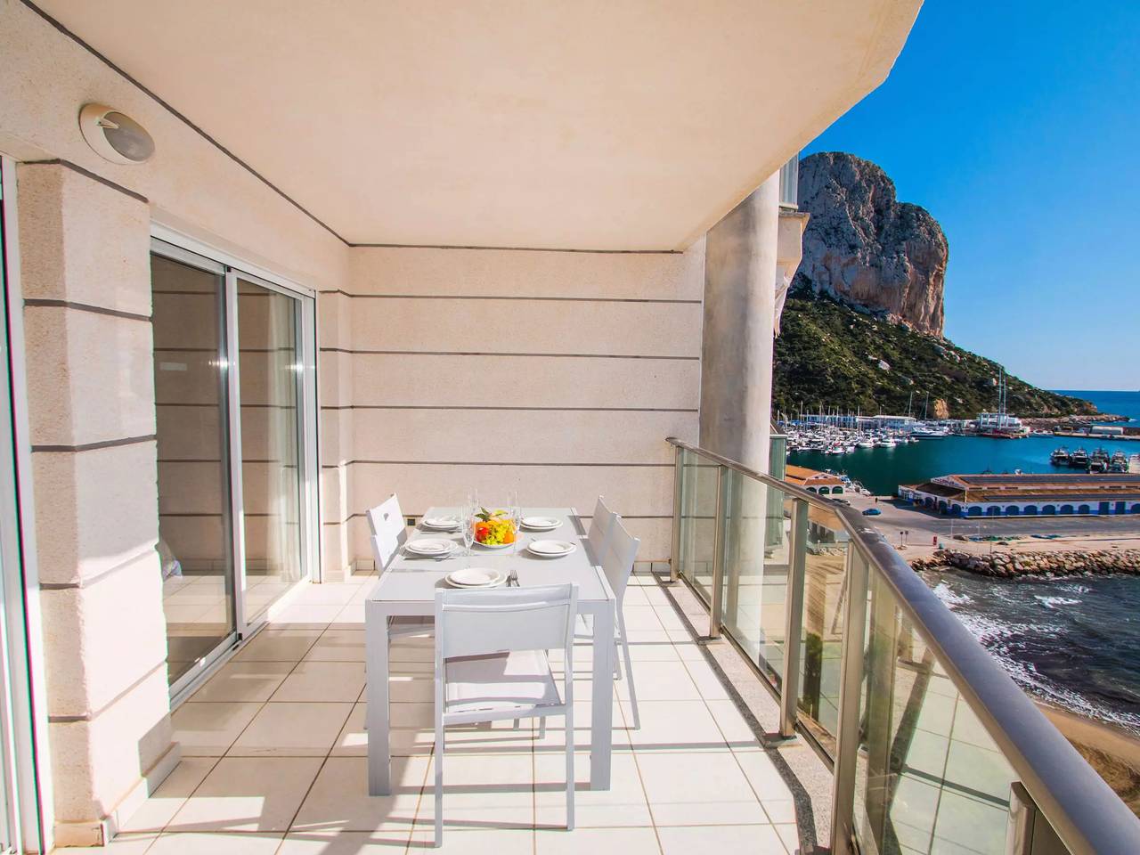 Entire apartment, 3 Rooms 4 Persons in Calpe, Costa Blanca