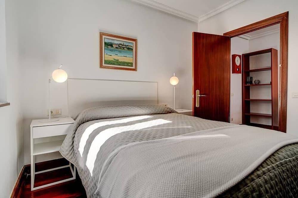 Entire apartment, Bright apartment in Hondarribia | Center | 3Br, Ir Property Management in Hondarribia, Basque Coast (Spain)
